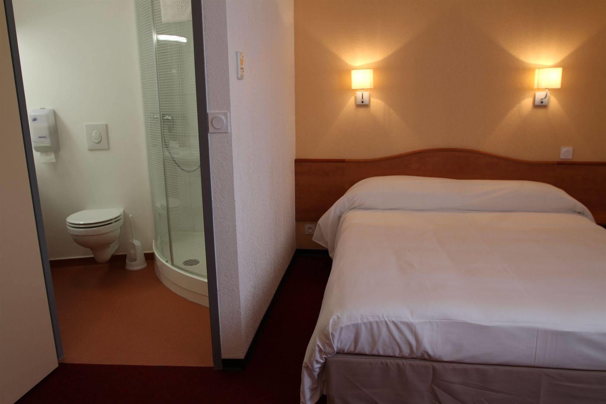 Brit Hotel Confort Villeneuve Sur Lot Bias (Lot-et-Garonne) Exterior foto