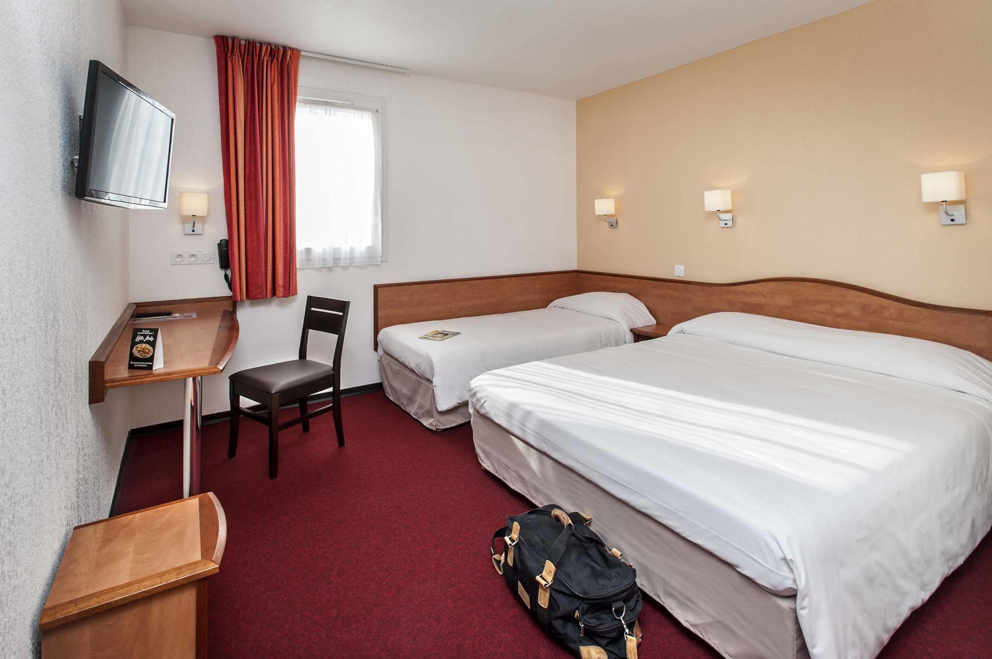 Brit Hotel Confort Villeneuve Sur Lot Bias (Lot-et-Garonne) Exterior foto